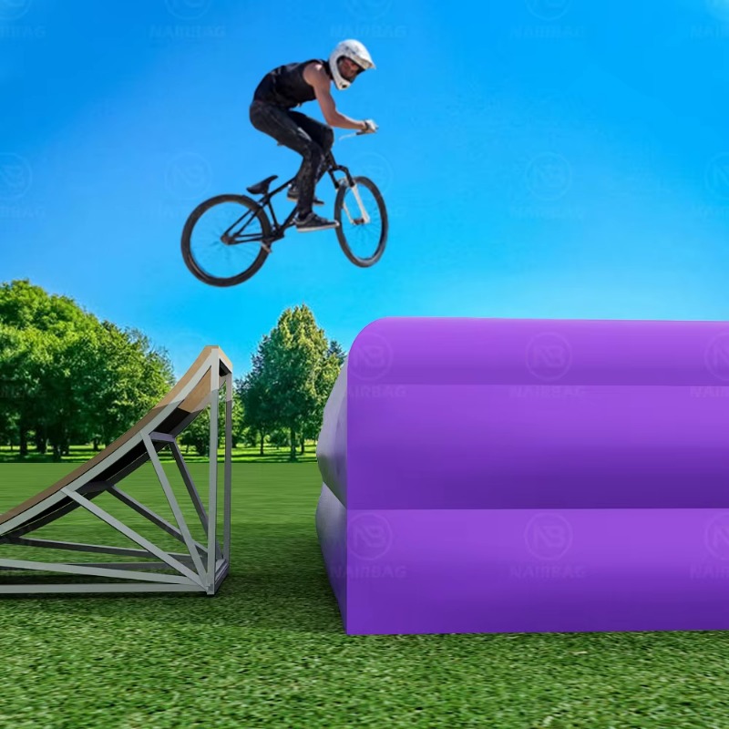 Mountain Biking Jumps - ถุงลมนิรภัยสำหรับจักรยานเสือภูเขาแบบสปอร์ต ถุงลมนิรภัยสำหรับกระโดดผาดโผน ถุงลมนิรภัยสำหรับเล่นสกี ถุงลมนิรภัยสำหรับกระโดดผาดโผนขนาดใหญ่ หลุมโฟมสำหรับลงจอดแบบเป่าลมขนาดใหญ่
